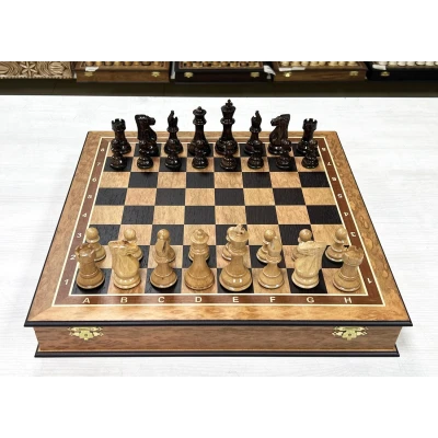 Шахматы подарочные из эвкалипта в ларце с Суприм лакированны