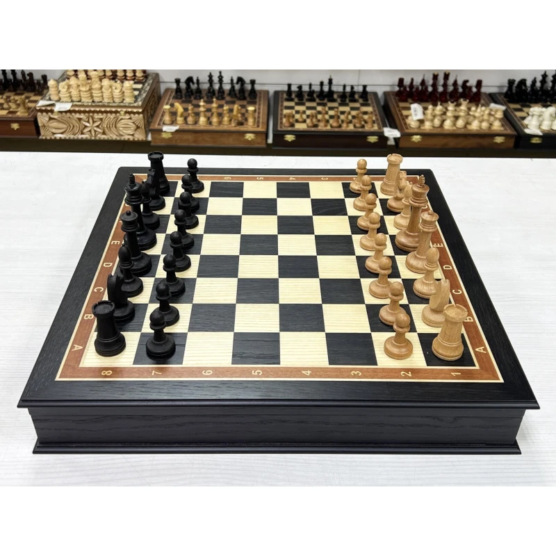 Шахматный ларец подарочный из мореного дуба средний