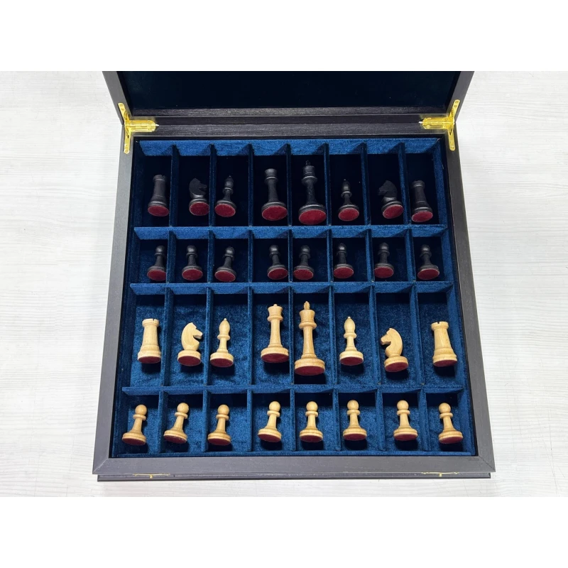 Шахматный ларец подарочный из мореного дуба средний