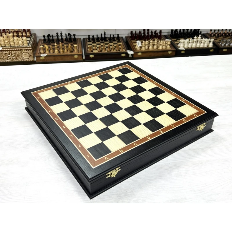 Шахматный ларец подарочный из мореного дуба средний