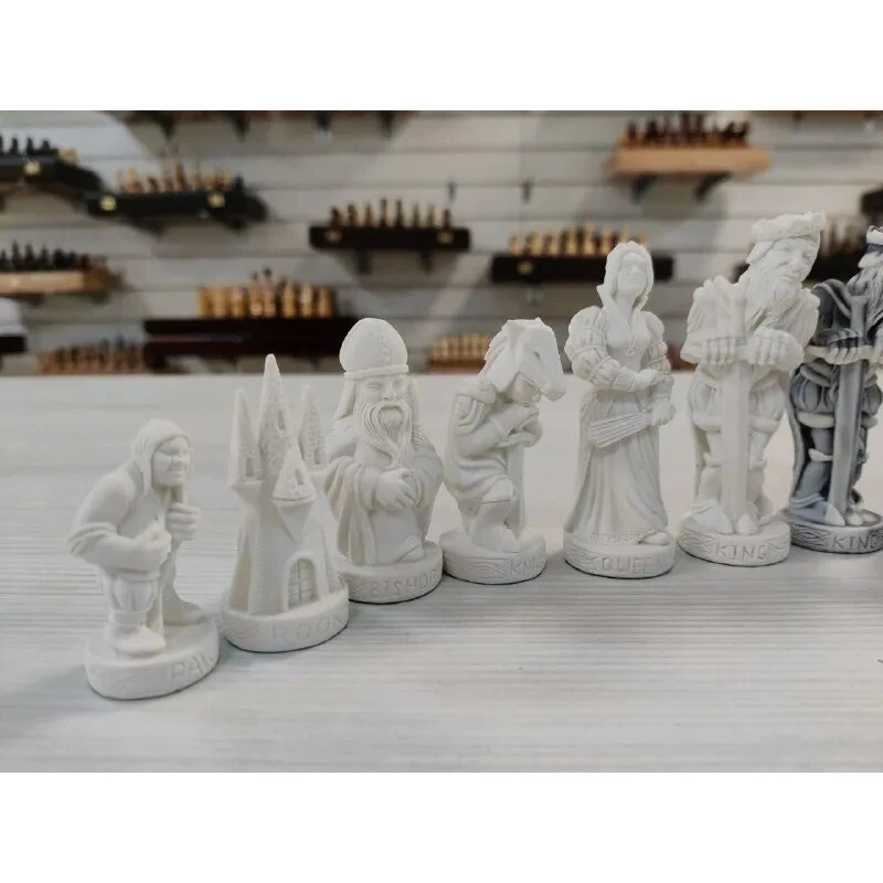 Шахматные фигуры подарочные Средневековье из литьевого мрамора без фигур