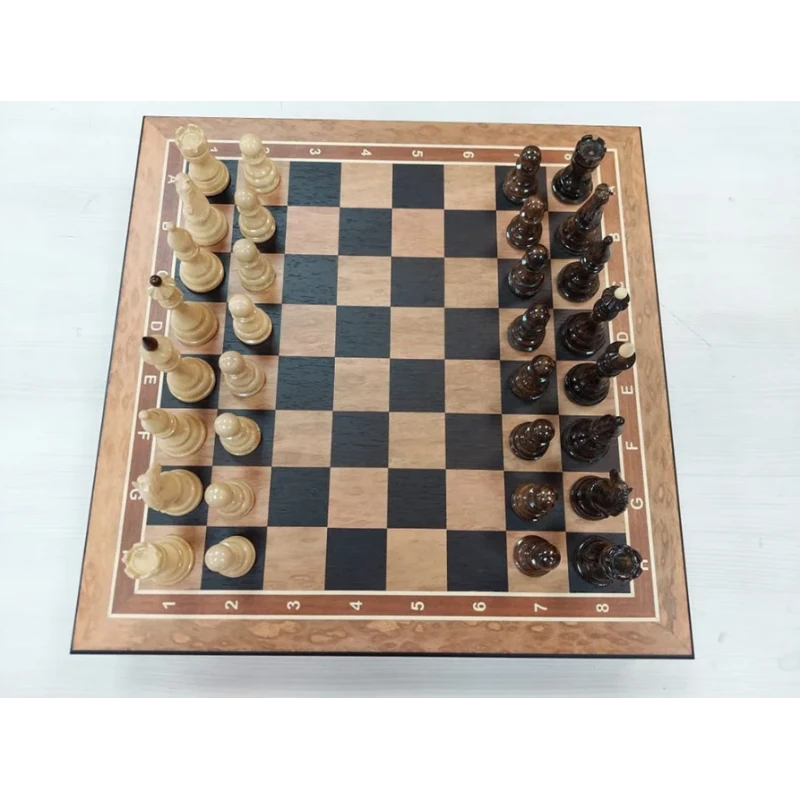 Шахматы подарочные эвкалипт фигуры из граба