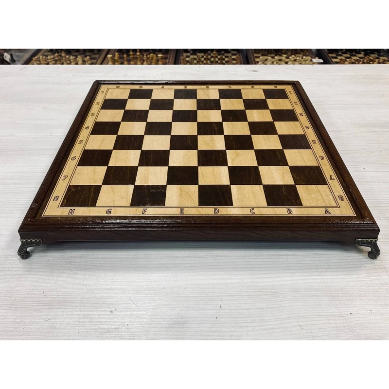 Шахматная доска нескладная из дуба большая на ножках - 1 , Hachatyr
