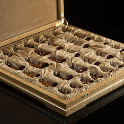 Шахматы "Стаунтон Фаворит" (светлая доска)