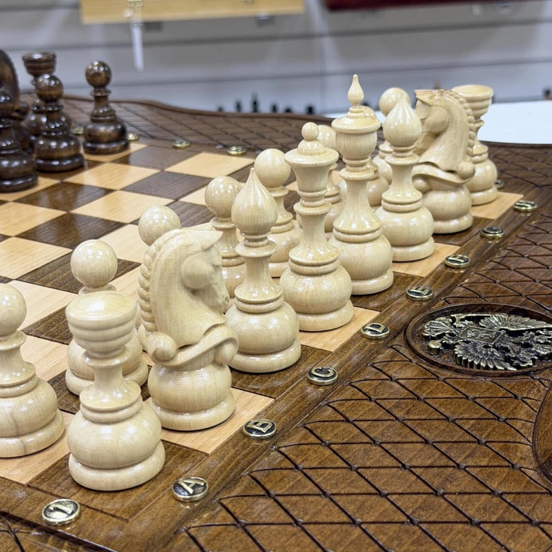 Шахматы нарды шашки Герб резные премиум ручной работы 60 см
