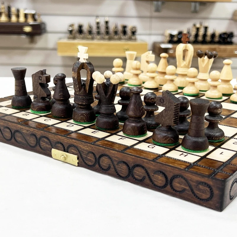 Шахматы Королевские малые мадон