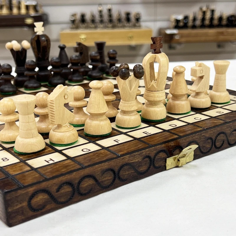 Шахматы Королевские малые мадон