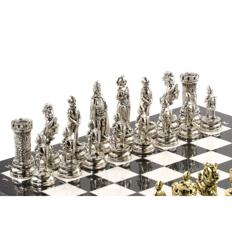 Шахматы каменные Средневековые рыцари мрамор змеевик 44 см