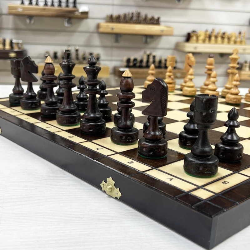 Шахматы подарочные Индия средние Мадон