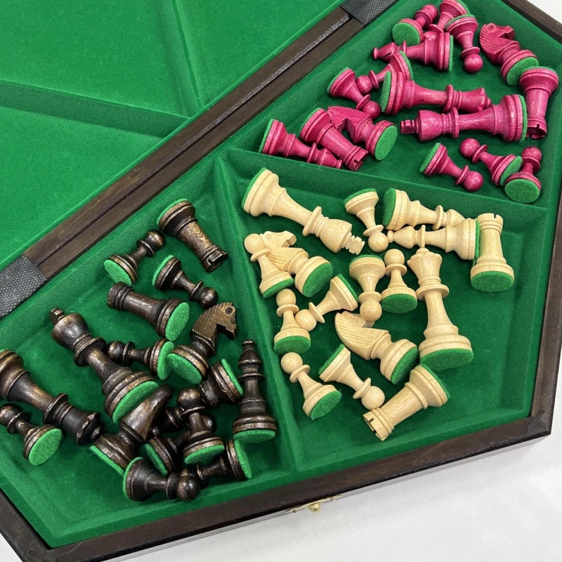 Шахматы на троих большие