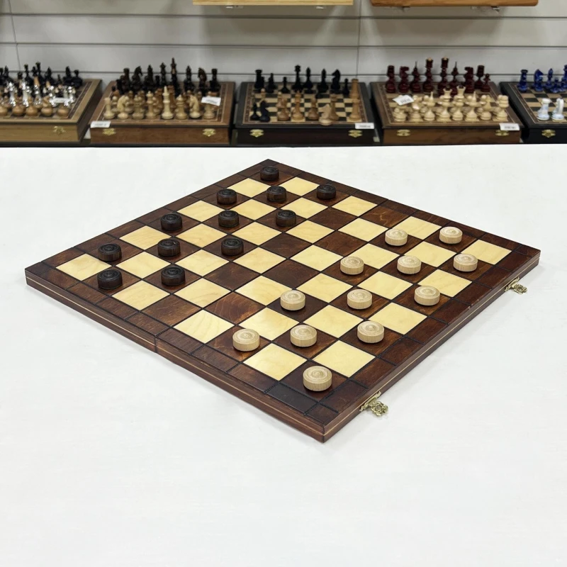 Шашки деревянные 64 клеточные с ячейками