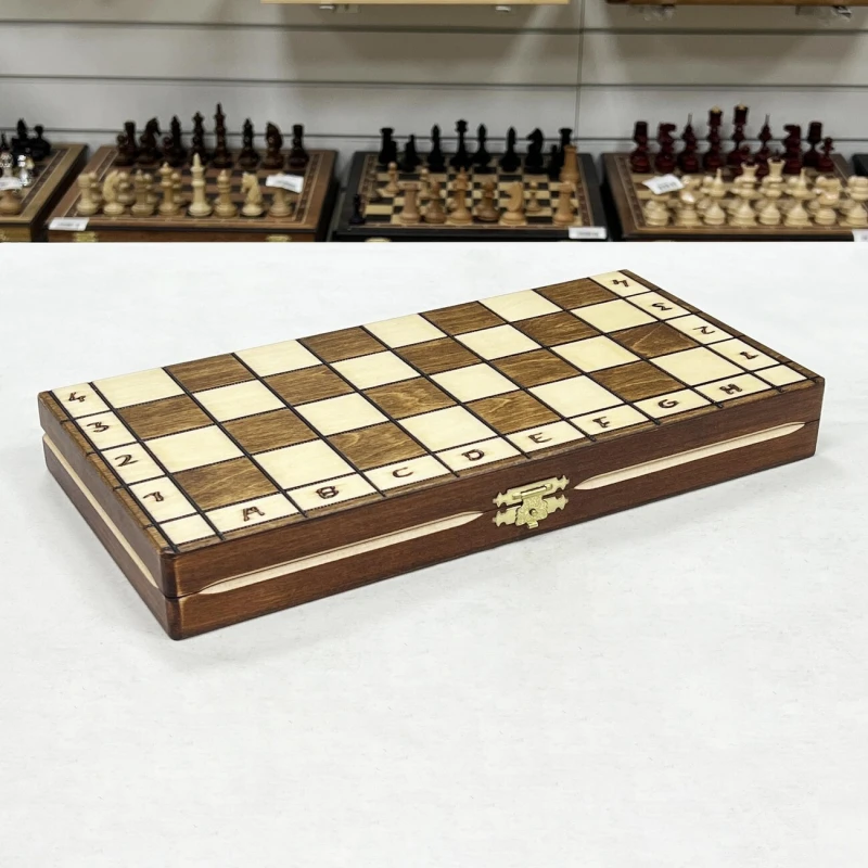 Шахматы Royal 36 Вегель деревянные с ячейками