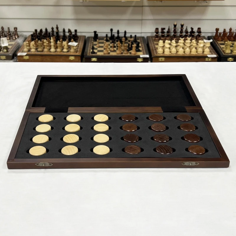 Шашки подарочные деревянные магнитные орех и клена 64 клетки