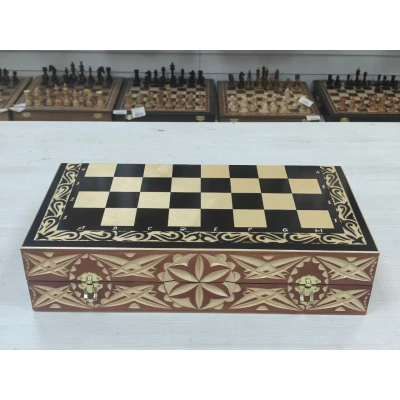 Шахматная доска резная 40см складная