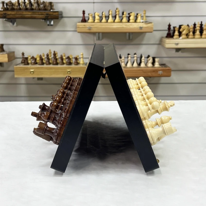 Шахматы ручной работы Тура магнитные 39 см с ячейками