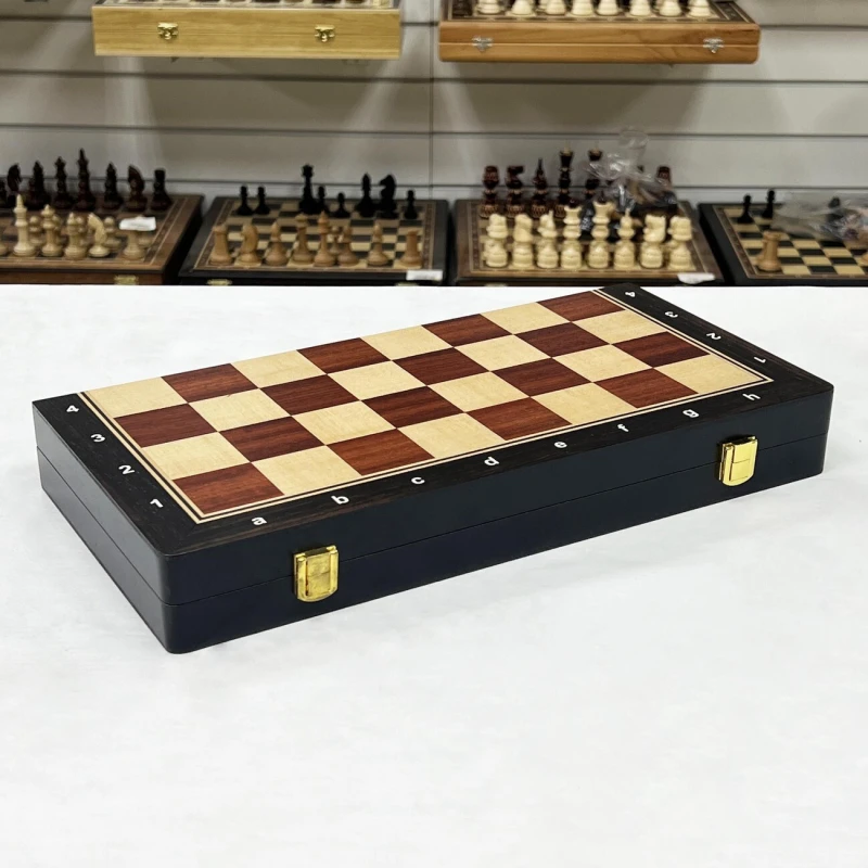 Шахматы ручной работы Тура магнитные 39 см с ячейками