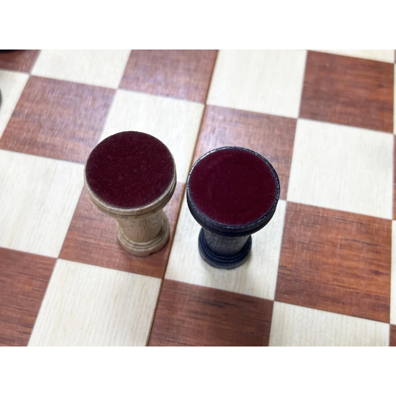 Шахматы деревянные Авангард Люкс классические