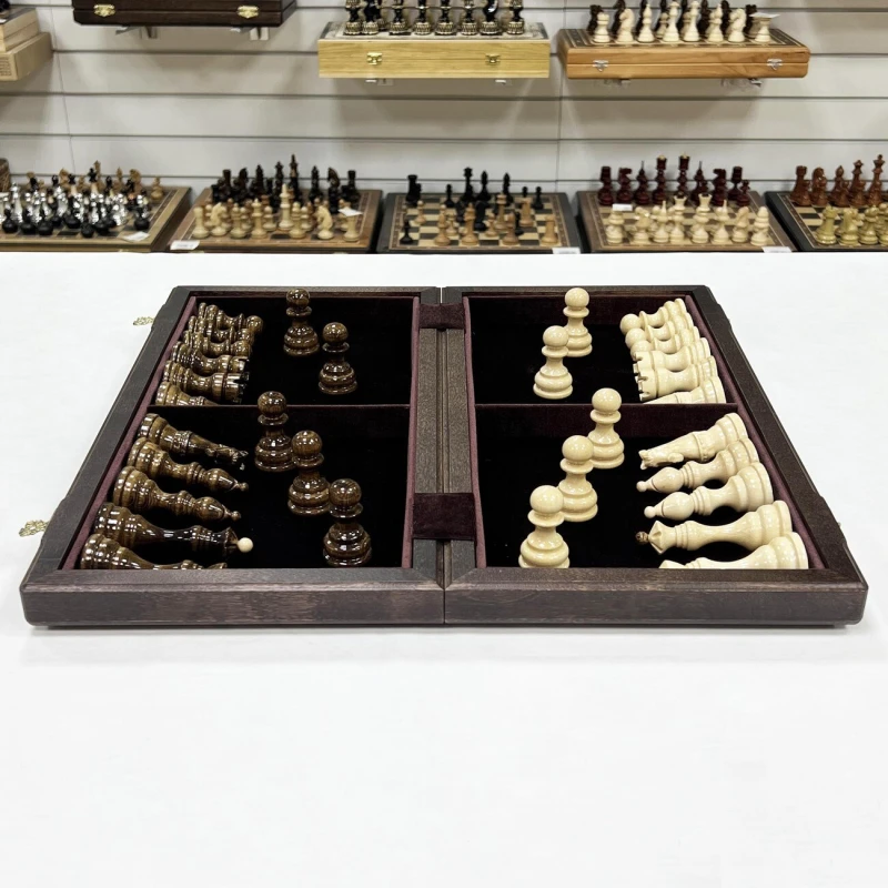 Шахматы резные Бастион дубовые