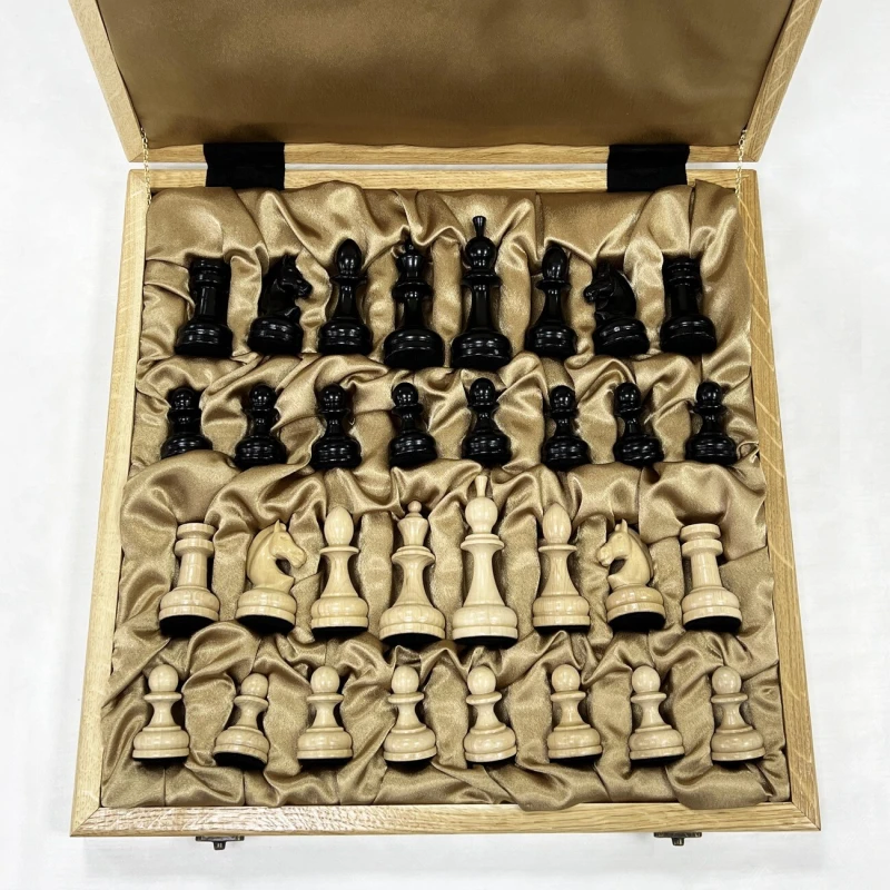 Шахматы в ларце из граба с премиальными фигурами из граба 