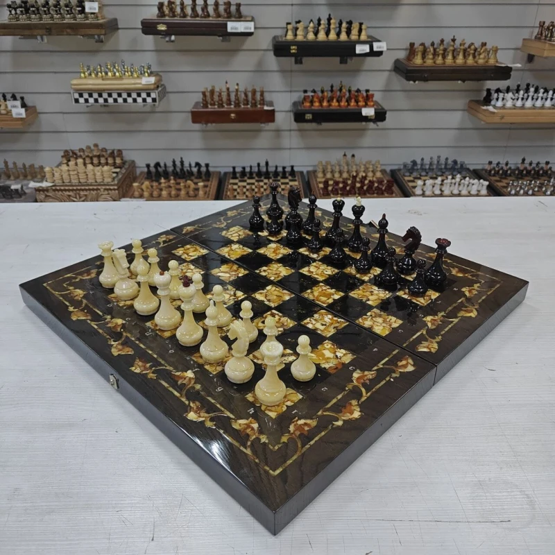 Шахматы эксклюзивные Готика мореный дуб/янтарь темные большие , Мастерская Емельянова