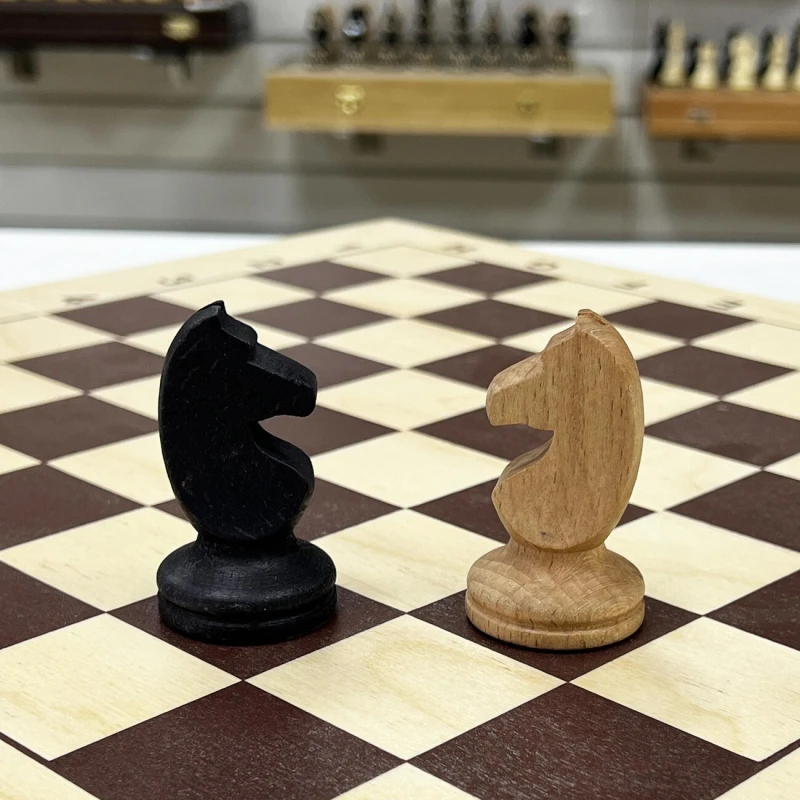 Шахматы деревянные гроссмейстерские с фигурами из бука утяжелёнными