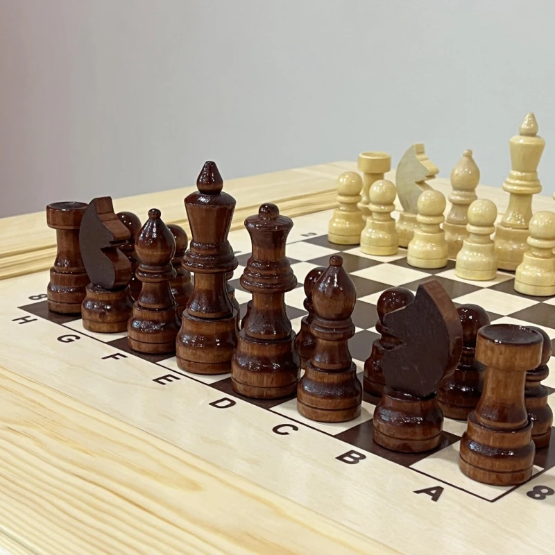 Шахматный стол гроссмейстерский с фигурами и ящиком 73 см