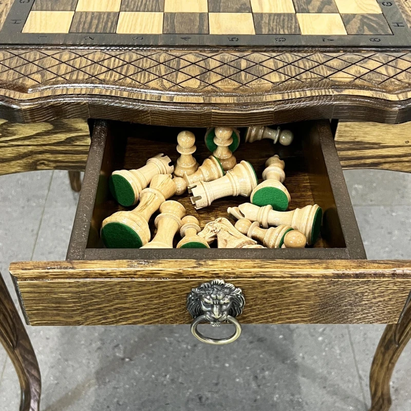 Шахматный стол резной из массива ясеня Суприм