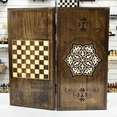 Нарды резные ручной работы из массива бука светлый орнамент 