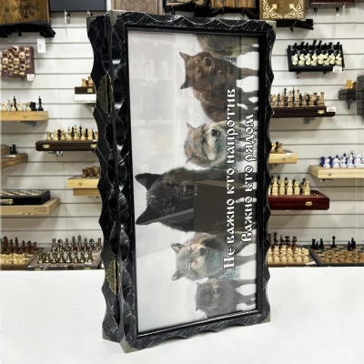 Нарды стеклянные подарочные Волчья стая 63 см с чехлом