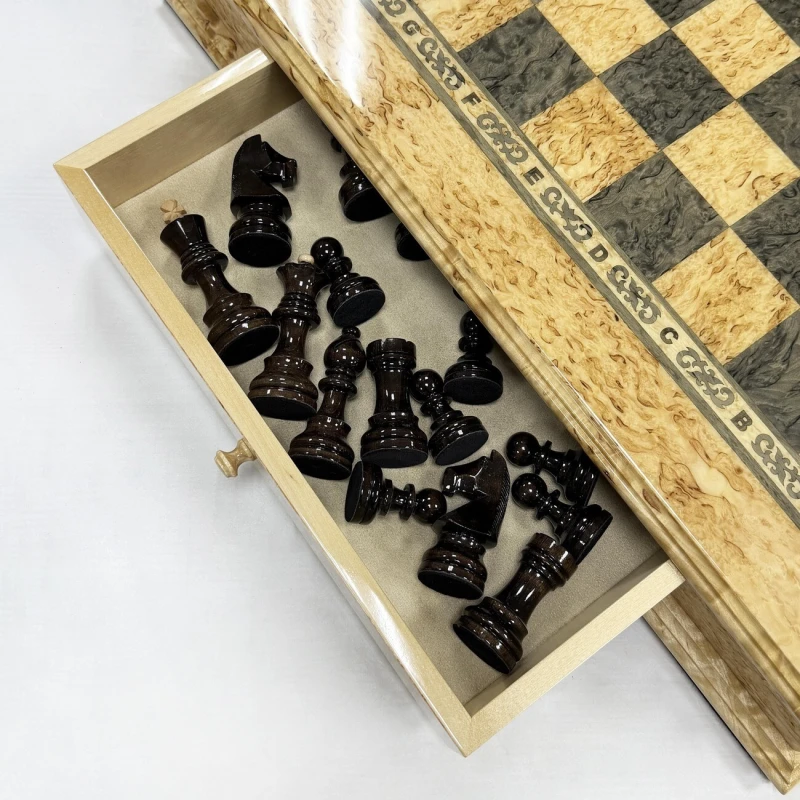 Шахматный ларец эксклюзивный из карельской березы Элит большой