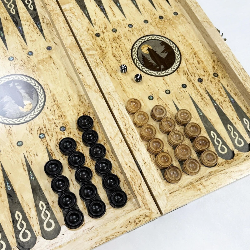 Нарды подарочные из карельской березы Волк большие 62 см