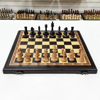 Шахматы турнирные с утяжелением черное дерево, дуб