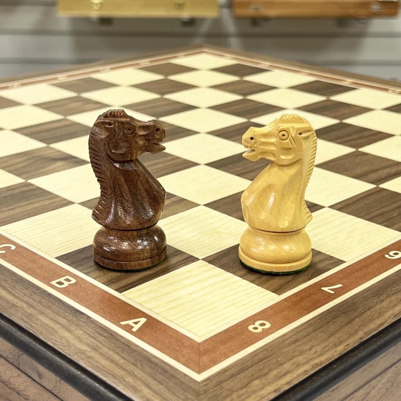 Шахматный ларец Эндшпиль орех большие