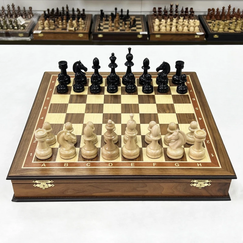 Шахматы в ларце премиальные из ореха и бука