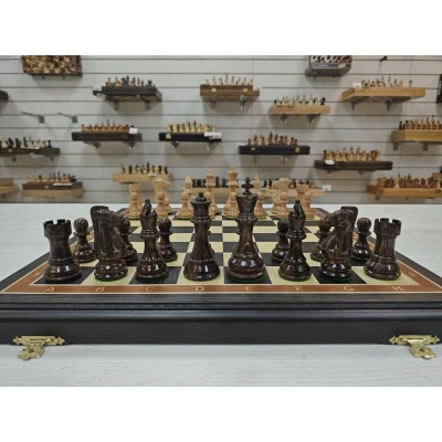 Шахматы подарочные Суприм из мореного дуба