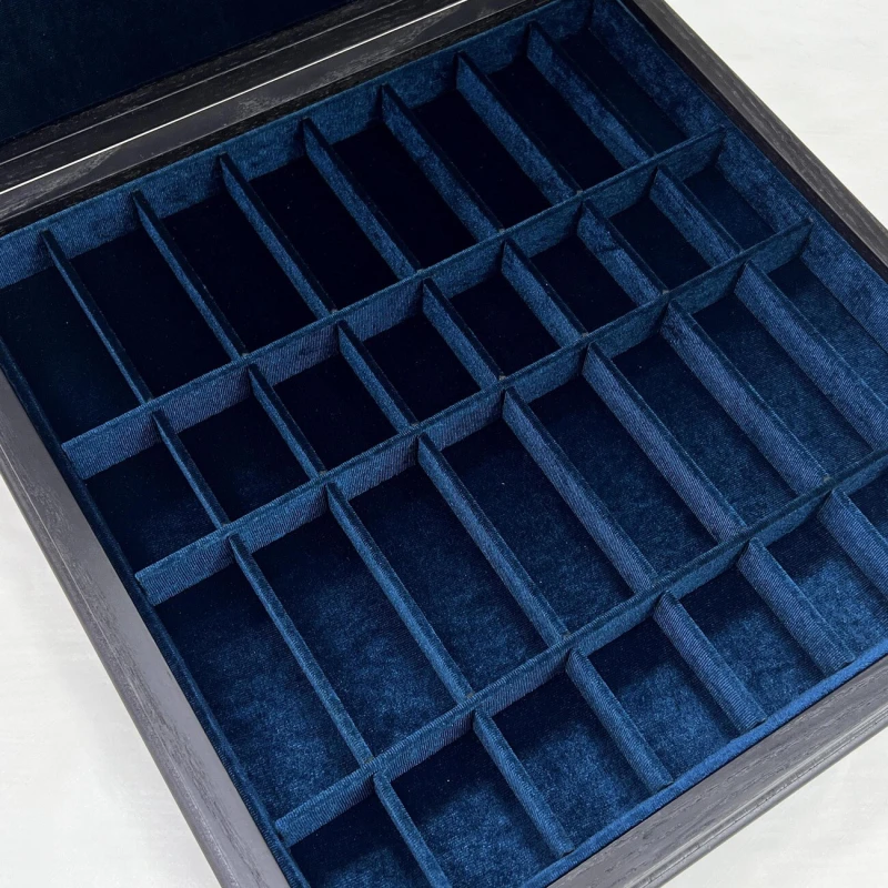 Шахматный ларец из мореного дуба средний