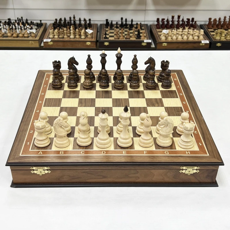 Шахматы в ларце эксклюзивные орех Бастион матовые