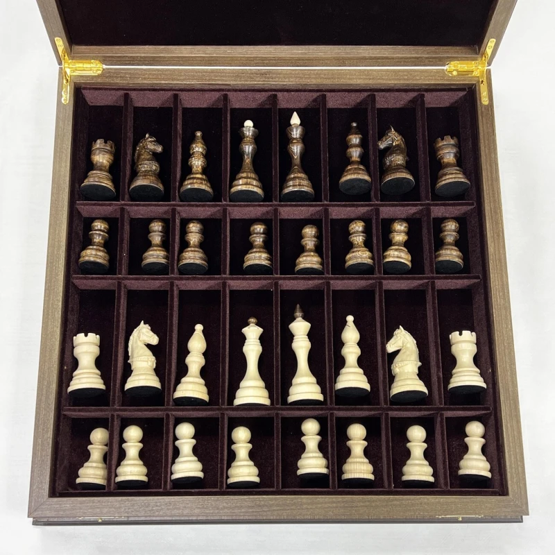 Шахматы в ларце эксклюзивные орех Бастион матовые