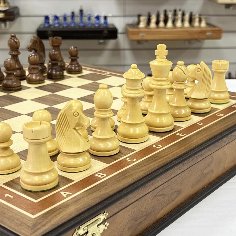 Шахматный ларец орех Стаунтон чемпион