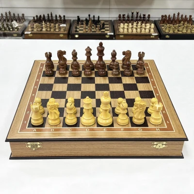 Шахматы подарочные в ларце из дуба с индийскими фигурами из 