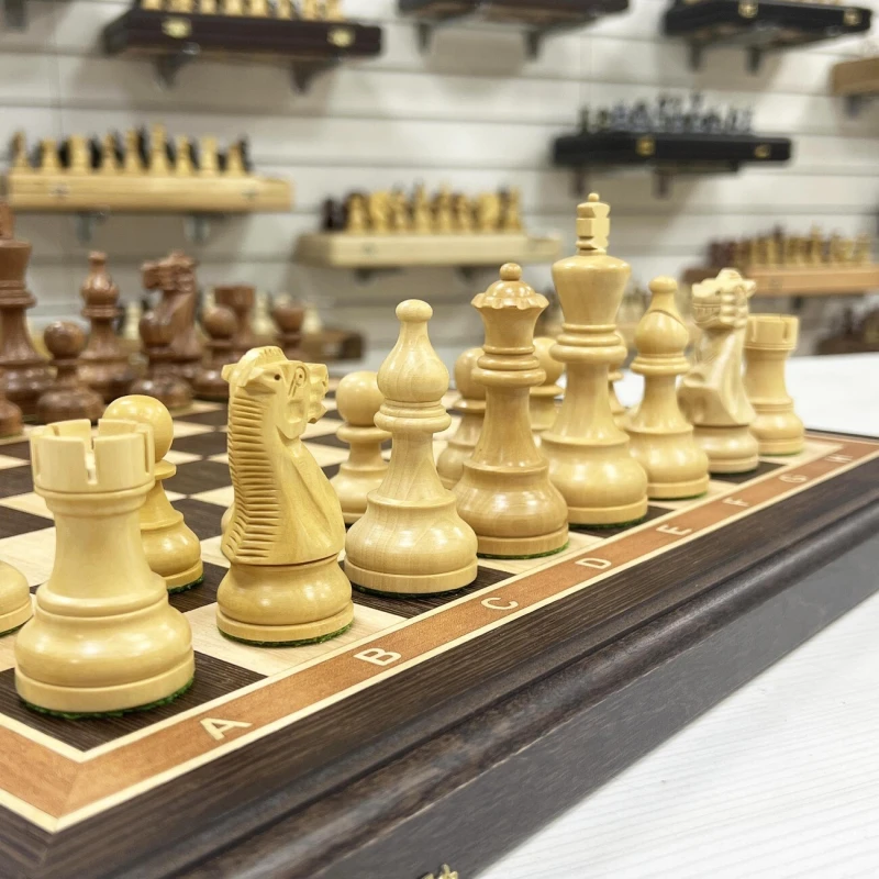 Шахматы подарочные индийский Эндшпиль венге средние