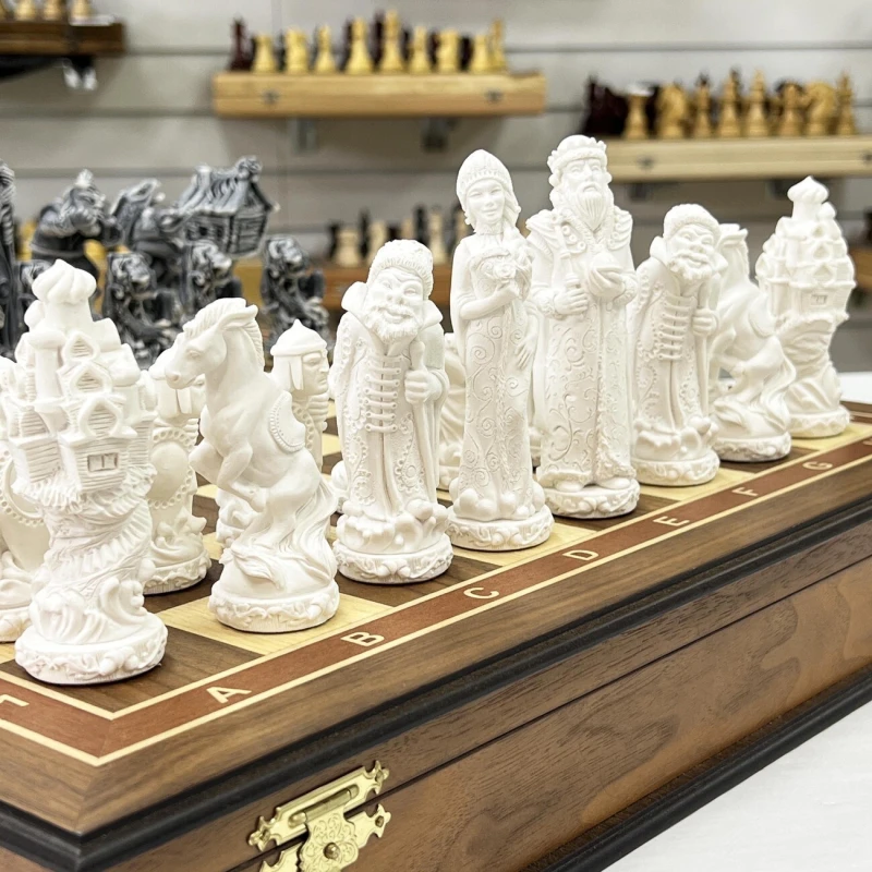 Шахматы эксклюзивные Русские Сказки орех