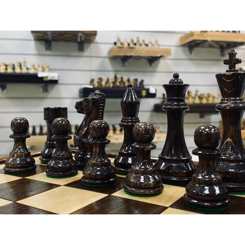 Шахматы подарочные Суприм глянцевые нескладная доска, Hachatyr