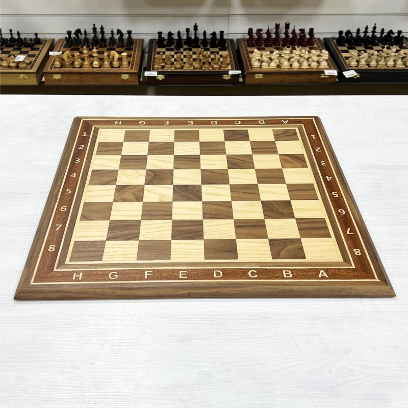 Доска шахматная нескладная орех 53 см