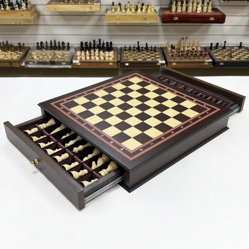 Шахматный ларец с выдвижными ящиками подарочный венге Бастион