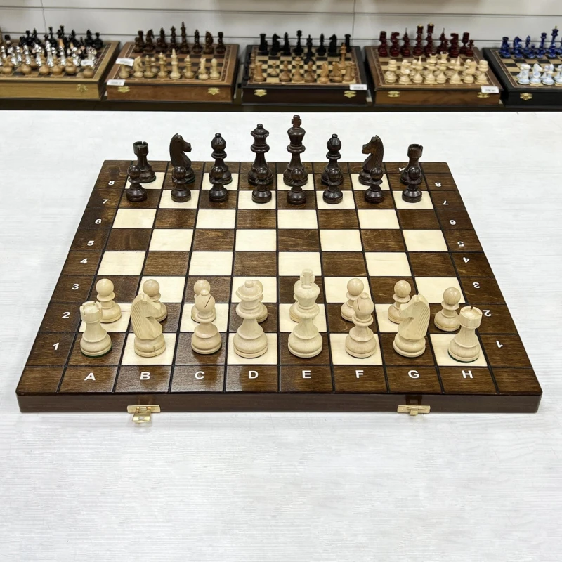 Шахматы Средиземье Мадон 