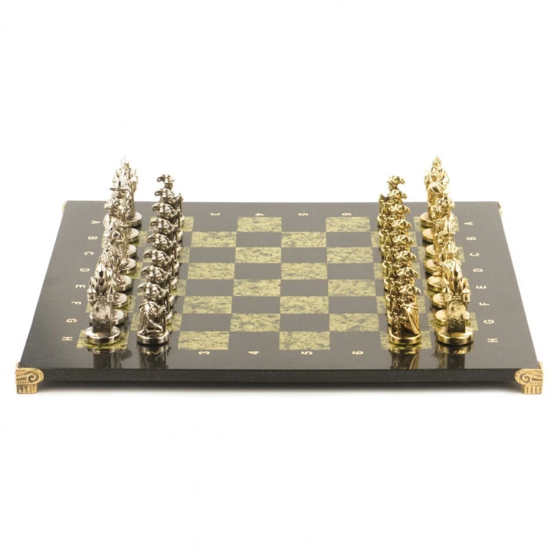 Шахматы эксклюзивные "Средневековье" доска 44х44 см змеевик