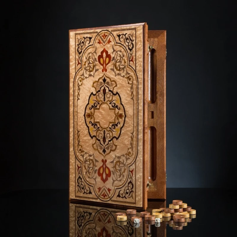 Нарды Ветер пустыни из красного дерева